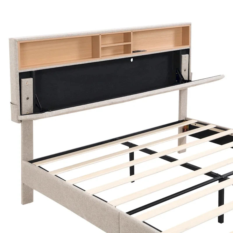 Letto a piattaforma imbottito con testiera contenitore