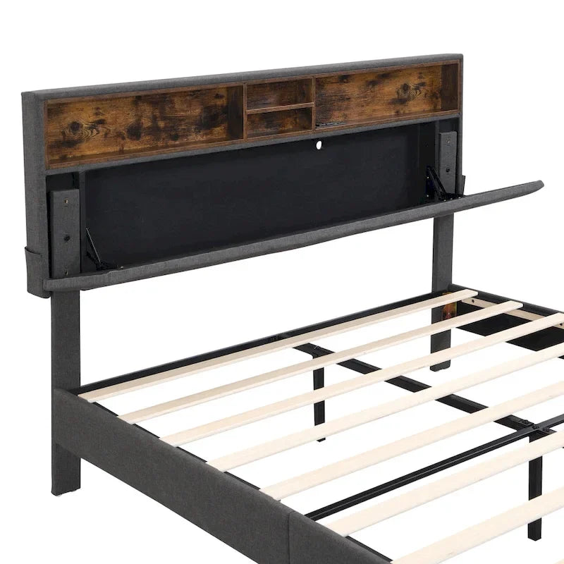 Letto a piattaforma imbottito con testiera contenitore
