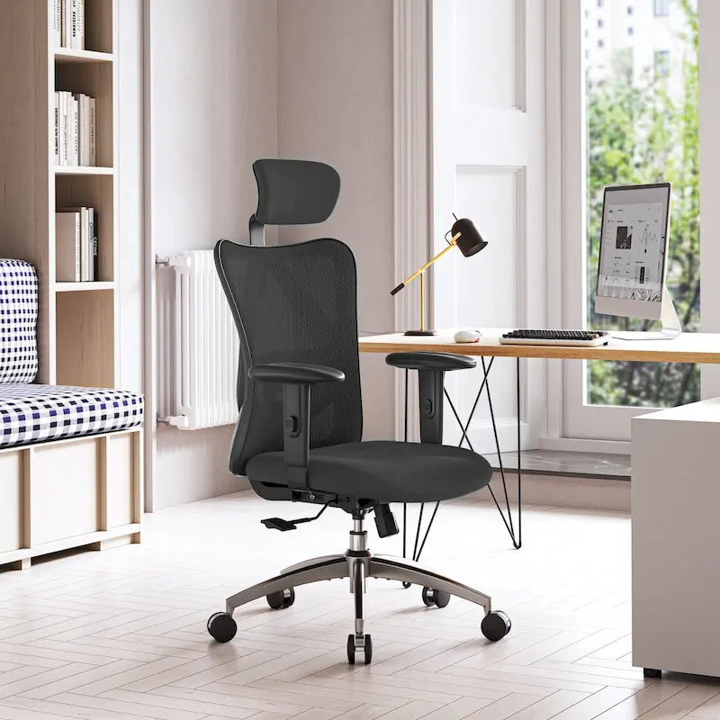 Sedia da ufficio ergonomica a schienale alto in rete con supporto lombare regolabile