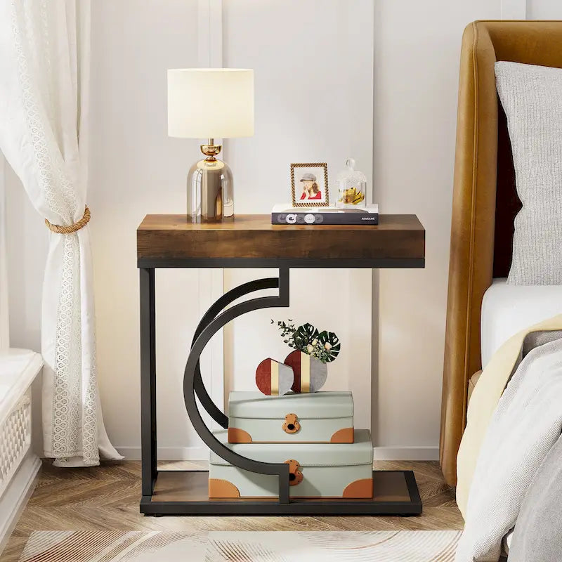 Table d'appoint en forme de C en faux marbre avec cadre doré